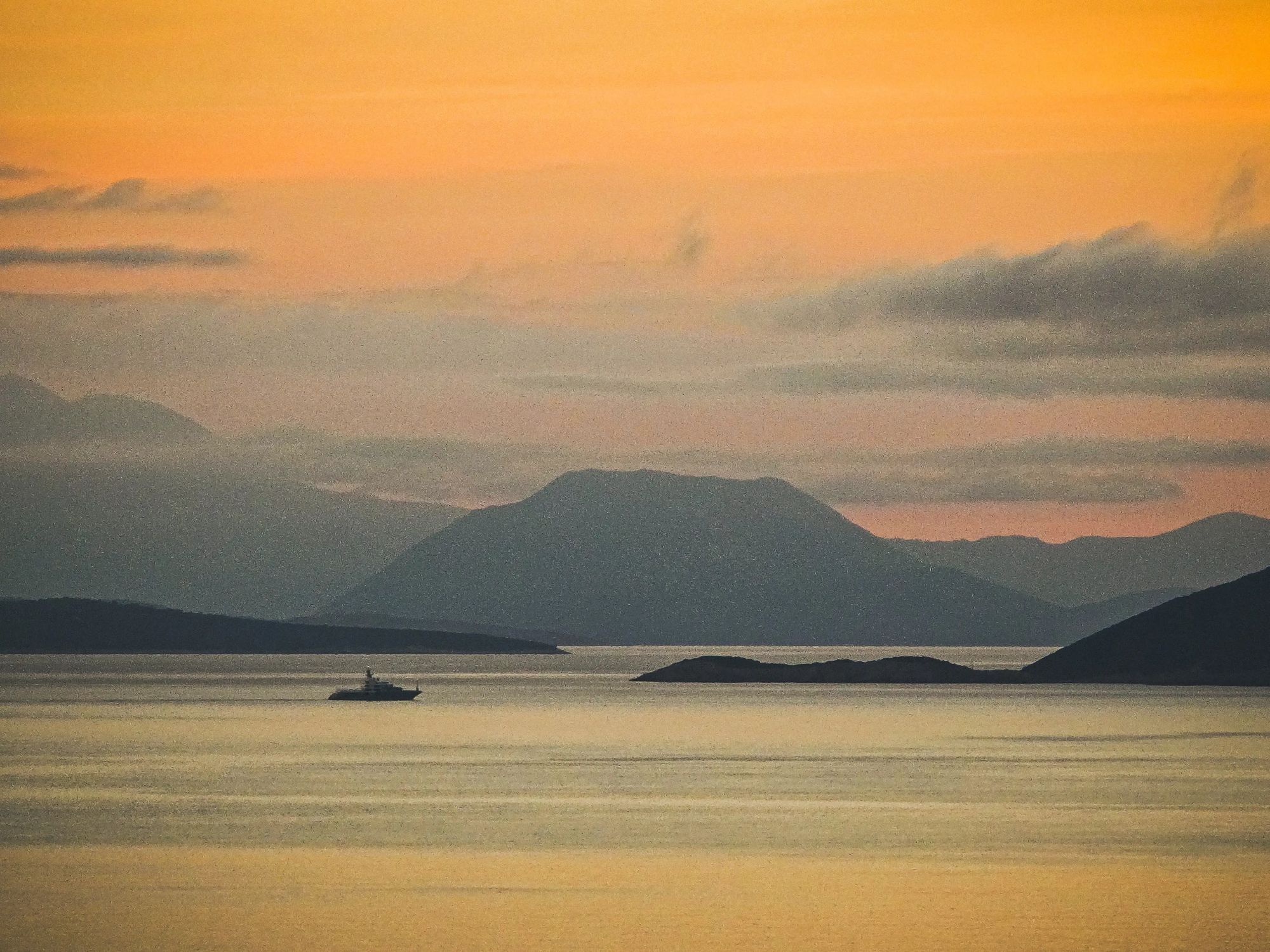 Description of landscape photo